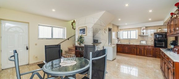 3 bedrooms House in Lousa, Portugal No. 181955 34