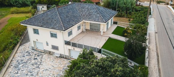 3 bedrooms House in Lousa, Portugal No. 181955 10