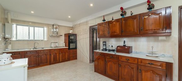 3 bedrooms House in Lousa, Portugal No. 181955 35