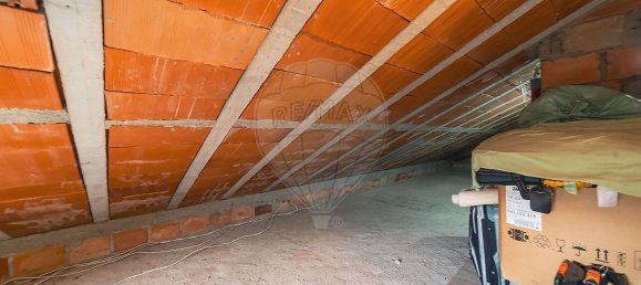 3 bedrooms House in Lousa, Portugal No. 181955 31