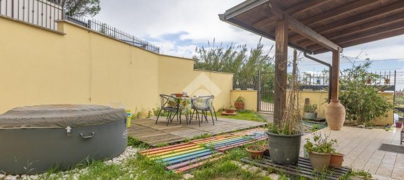 2 Schlafzimmer Villa in Rome, Italy, Nr. 54789 2
