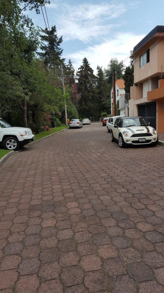 Casa de 4 dormitorios en Naucalpan de Juárez, Mexico No. 226203