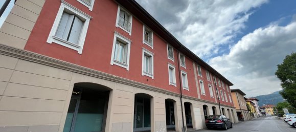 Oficina en Concesio, Italy 65 m² No. 14312 26