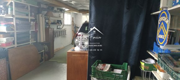 4 غرف نوم منزل في Descartes, France رقم 61289 16