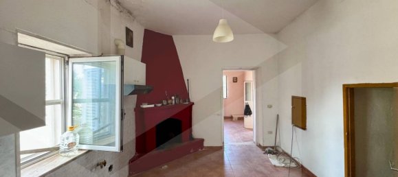 Квартира с 3 комнатами в Остуни, Италия № 17499 8