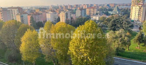 Квартира с 2 спальнями в Чинизелло Бальсамо, Италия № 81232 2