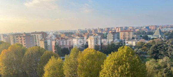 Квартира с 2 спальнями в Чинизелло Бальсамо, Италия № 81232 10