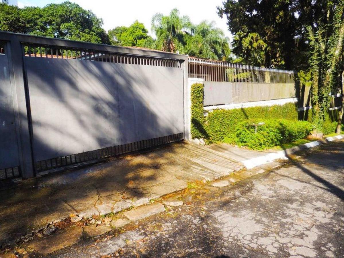 4 bedrooms House in Sao Paulo, Brazil No. 515209