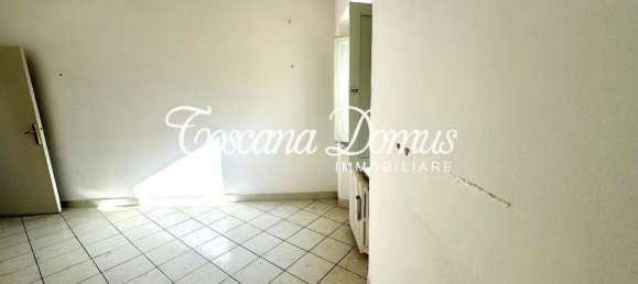 6 rooms Apartment in Siena, Italy No. 25289 17