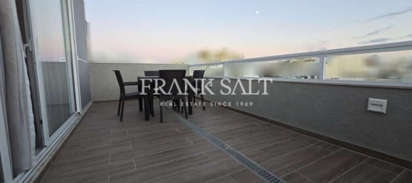 Penthouse T2 em Saint Paul's Bay, Malta N.º 2575 13