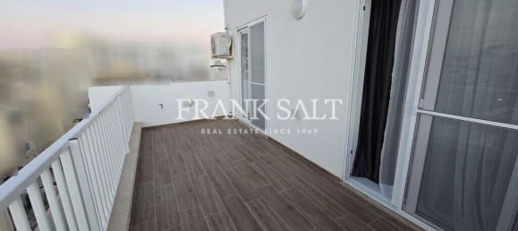 Penthouse T2 em Saint Paul's Bay, Malta N.º 2575 12