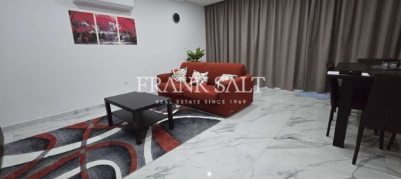 Penthouse T2 em Saint Paul's Bay, Malta N.º 2575 4
