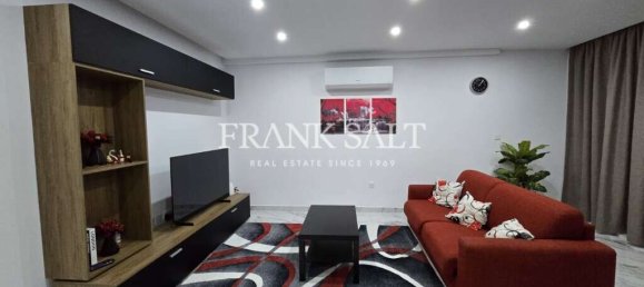 Penthouse T2 em Saint Paul's Bay, Malta N.º 2575 7