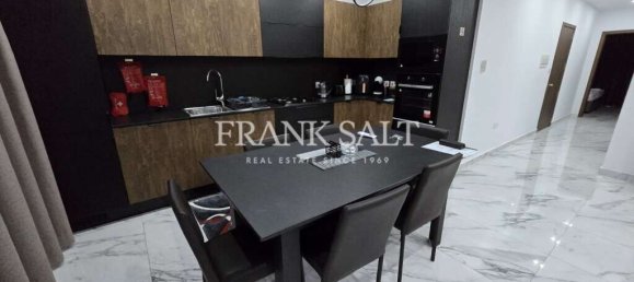 Penthouse T2 em Saint Paul's Bay, Malta N.º 2575 2