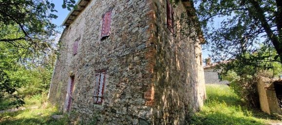 Дом с 10 комнатами в Дзокка, Италия № 235121 2