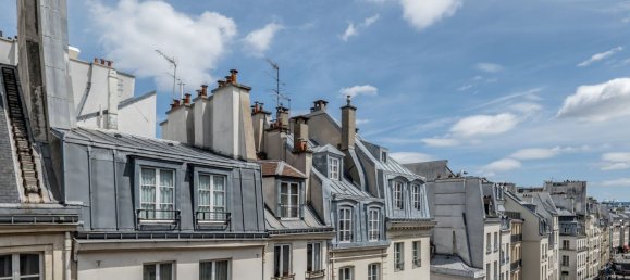 Studio in Paris, France No. 296448 13