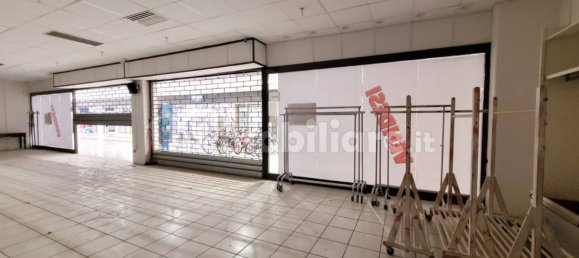 Imóvel comercial de 1 divisão em Vignola, Italy N.º 72037 6