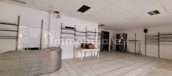 Imóvel comercial de 1 divisão em Vignola, Italy N.º 72037 10