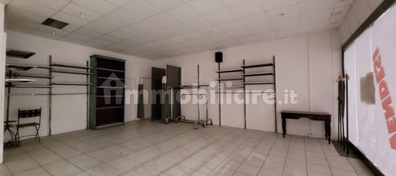 Imóvel comercial de 1 divisão em Vignola, Italy N.º 72037 4