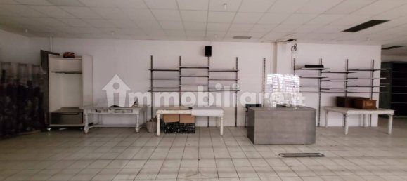 Imóvel comercial de 1 divisão em Vignola, Italy N.º 72037 13