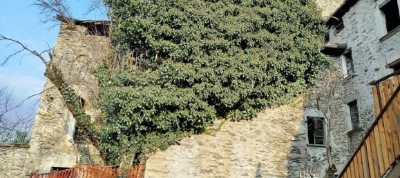 4 rooms House in Faedo Valtellino, Italy No. 18164 4