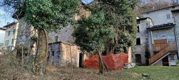 4 rooms House in Faedo Valtellino, Italy No. 18164 5