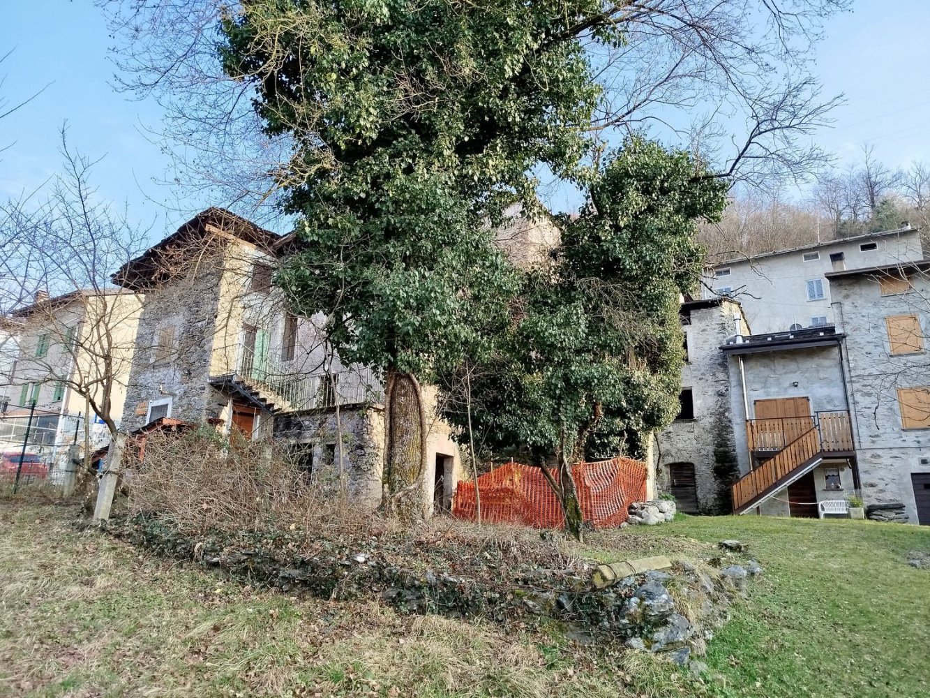 4 rooms House in Faedo Valtellino, Italy No. 18164