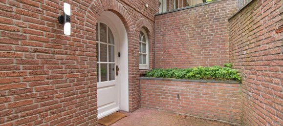 Вилла с 9 комнатами в Вандсбек, Германия № 341106 7