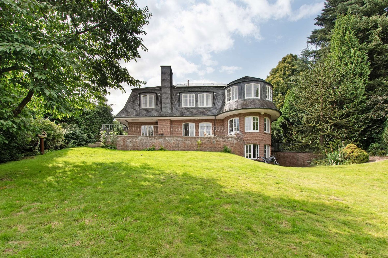 Вилла с 9 комнатами в Вандсбек, Германия № 341106