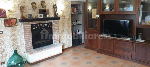 3 bedrooms House in Monteu da Po, Italy No. 113969 4