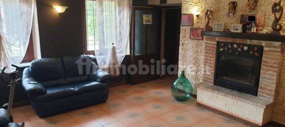 3 bedrooms House in Monteu da Po, Italy No. 113969 3