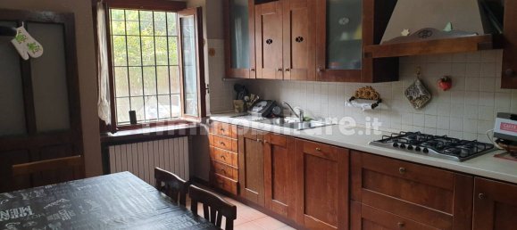 3 bedrooms House in Monteu da Po, Italy No. 113969 8