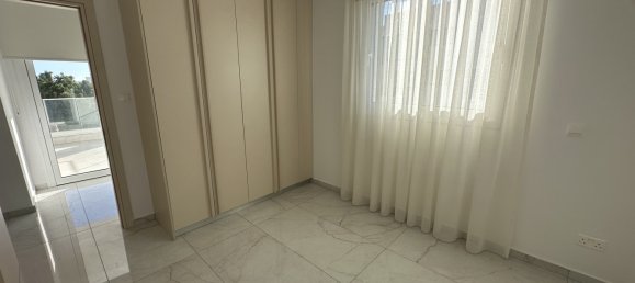 Квартира с 2 спальнями в Ларнака, Кипр № 25992 8