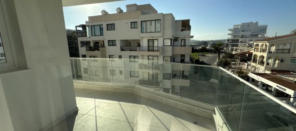 Квартира с 2 спальнями в Ларнака, Кипр № 25992 4