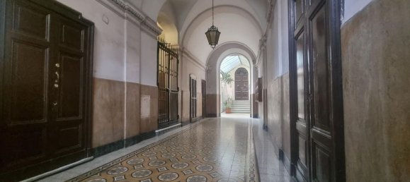 75m² Commercial property in Rome, Italy No. 196735 9