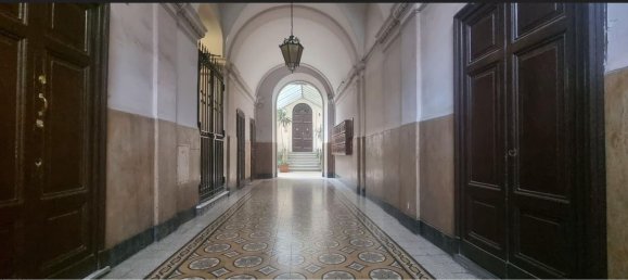 75m² Commercial property in Rome, Italy No. 196735 7