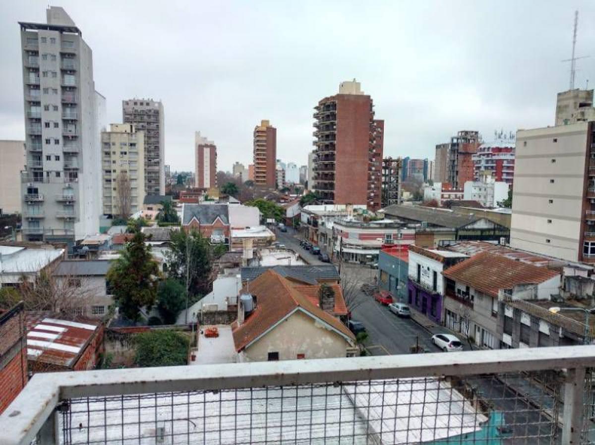 2 bedrooms Apartment in Quilmes, Argentina No. 7989