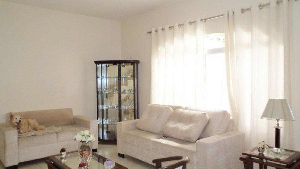 Дом с 3 спальнями в Сан-Паулу, Бразилия № 472367