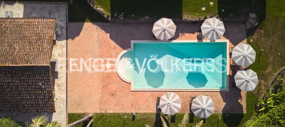 4 bedrooms Villa in Rome, Italy No. 134204 3