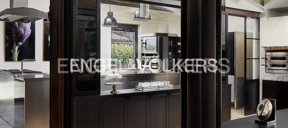 4 bedrooms Villa in Rome, Italy No. 134204 11