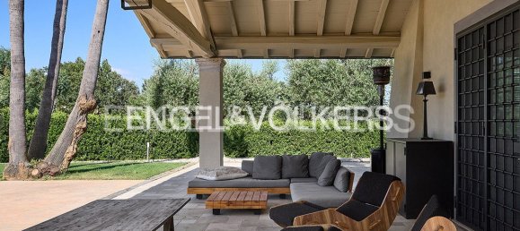 4 bedrooms Villa in Rome, Italy No. 134204 15