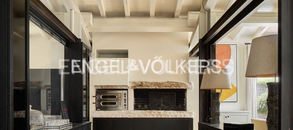 4 bedrooms Villa in Rome, Italy No. 134204 8