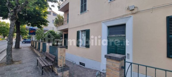 Квартира с 2 спальнями в Лоро Пичено, Италия № 330254 2