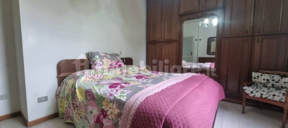 Квартира с 2 спальнями в Лоро Пичено, Италия № 330254 12