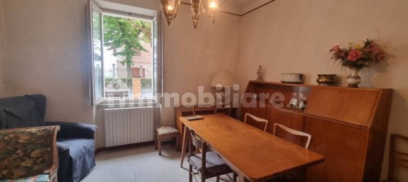 Квартира с 2 спальнями в Лоро Пичено, Италия № 330254 3