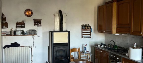 Casa de 5 habitaciónes en Asti, Italy No. 101883 12