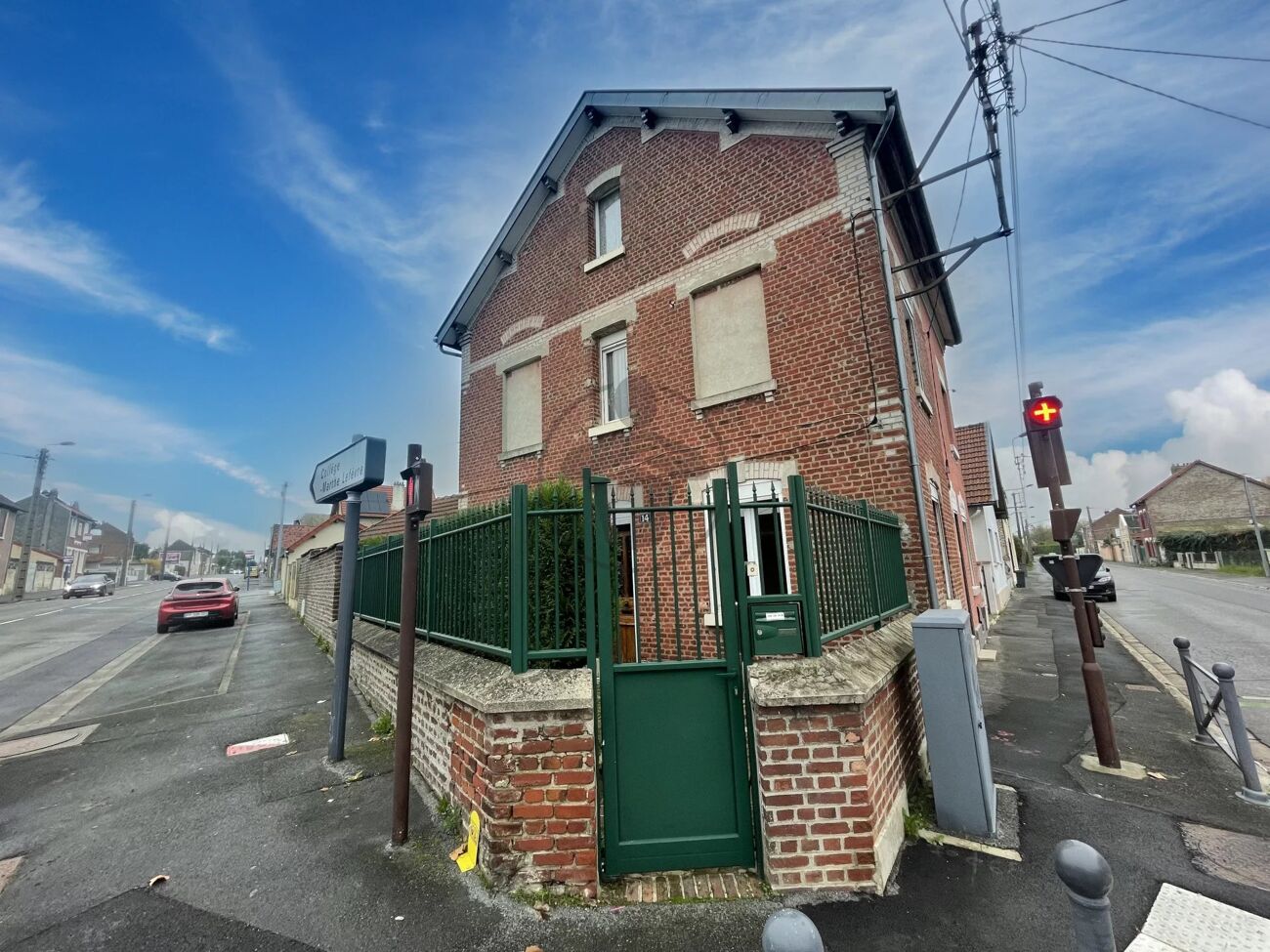 2 chambres Maison à Saint-Quentin, France No. 156878