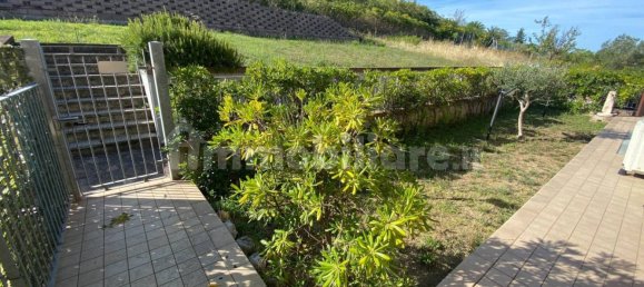 3 غرف نوم شقة في San Costanzo, Italy رقم 330307 19