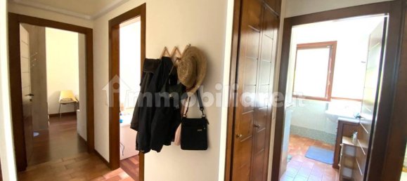 3 غرف نوم شقة في San Costanzo, Italy رقم 330307 9