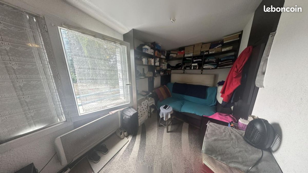 Estudio en Grenoble, France No. 192895